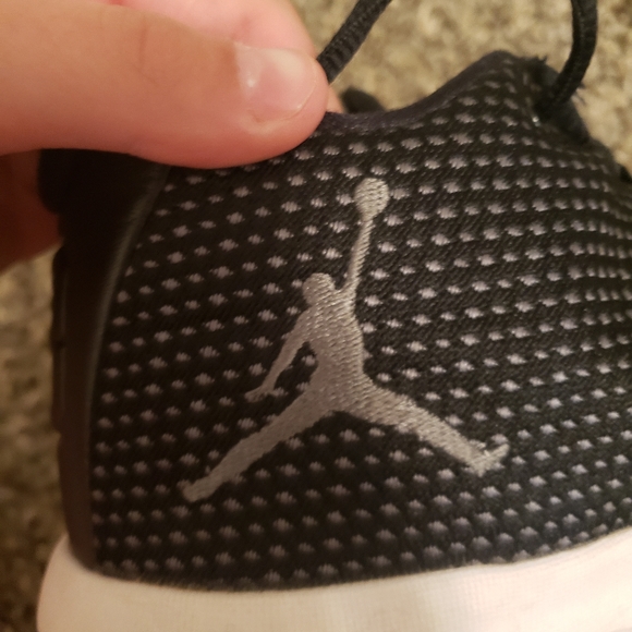 Black Jordan Basketball Shoes - Picture 6 of 9